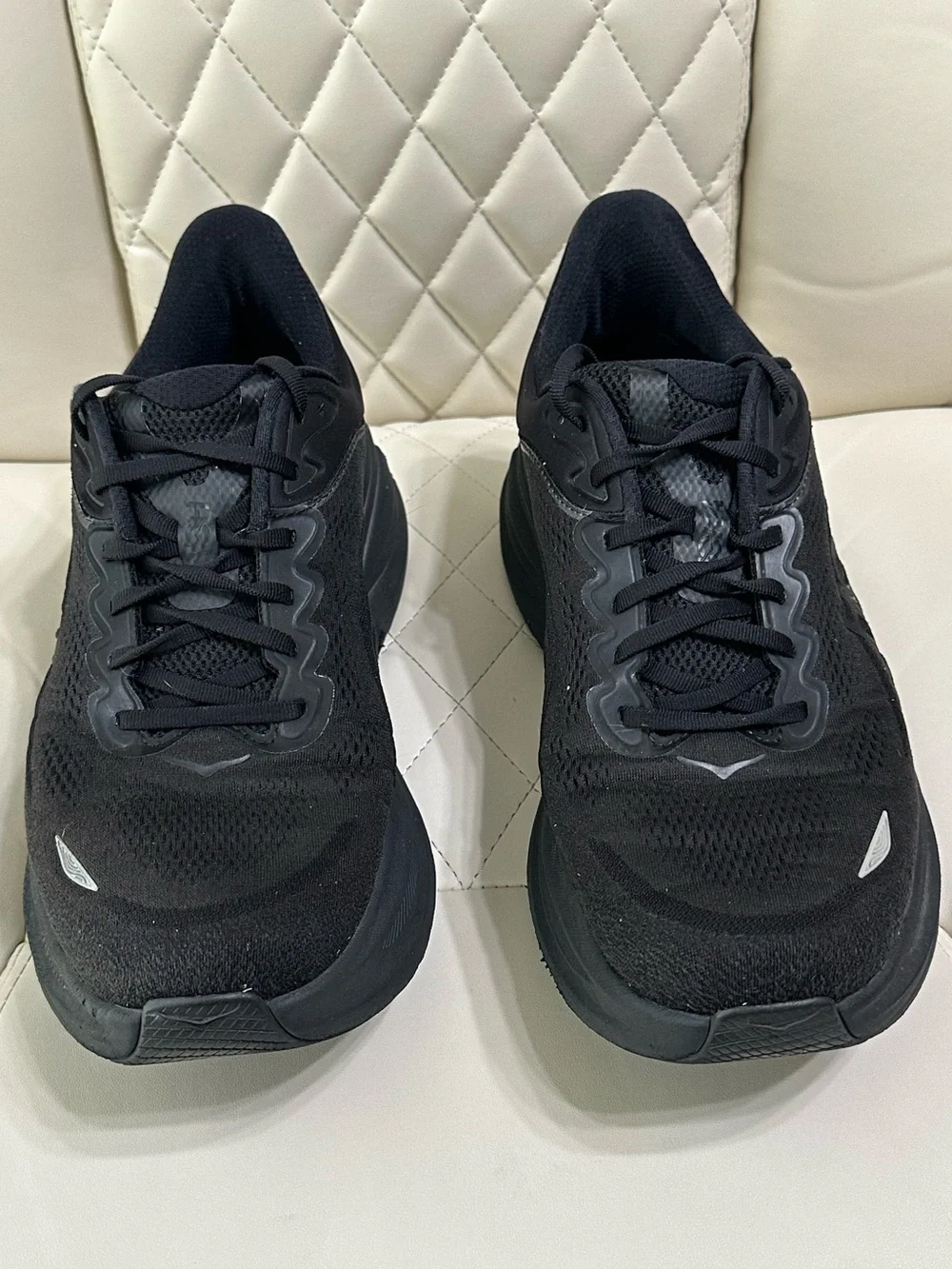 HOKA Bondi 9 running shoes triple black size 12 4E extra wide